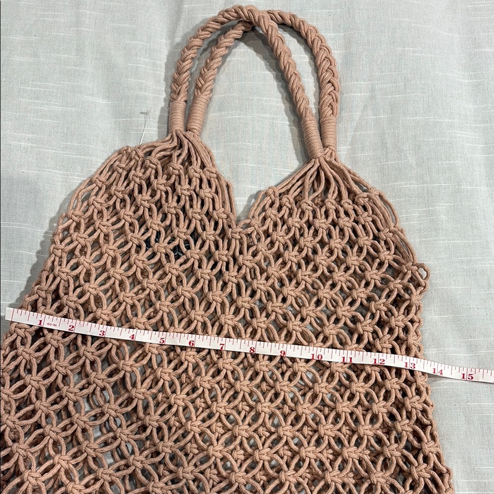THE BABE COLLECTION Tan Tote with Intricate Macrame Design - Picture 5 of 5